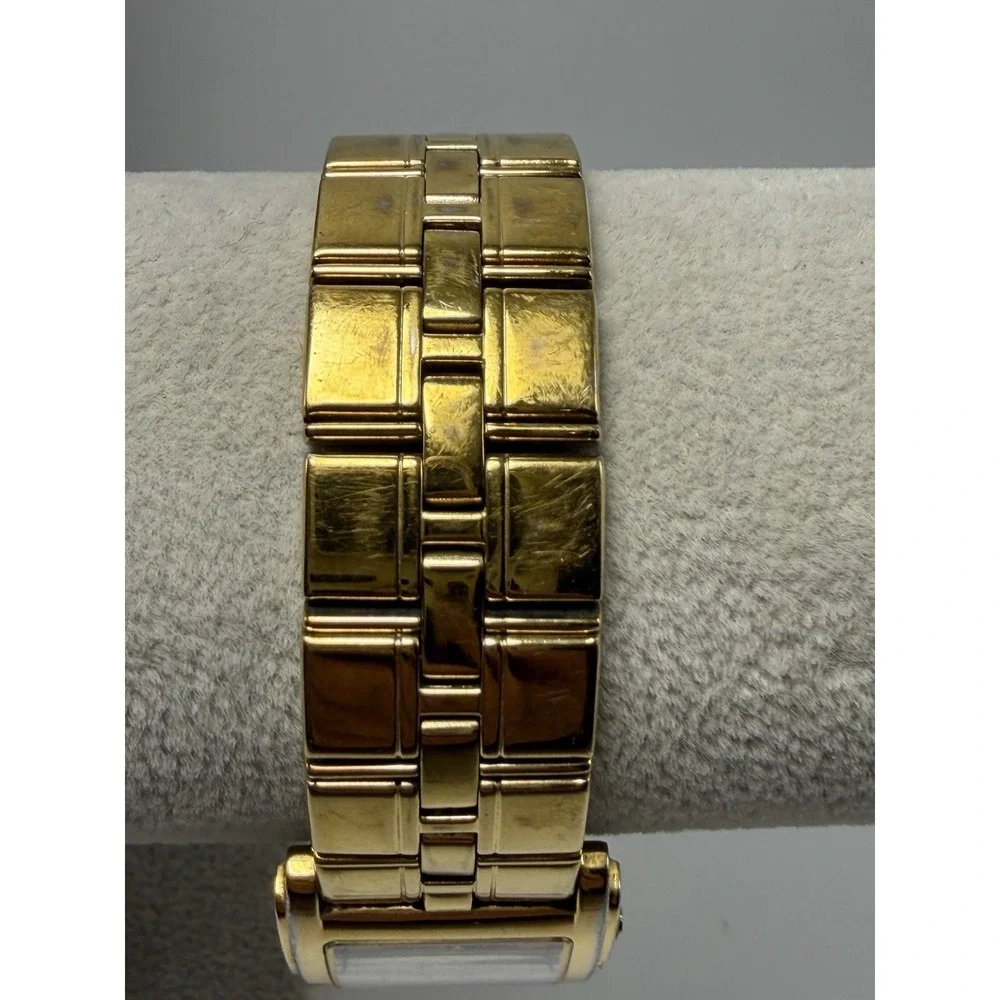 Caravelle By Bulova 44D05 Mens Tank Watch New Battery 26MM 8.5